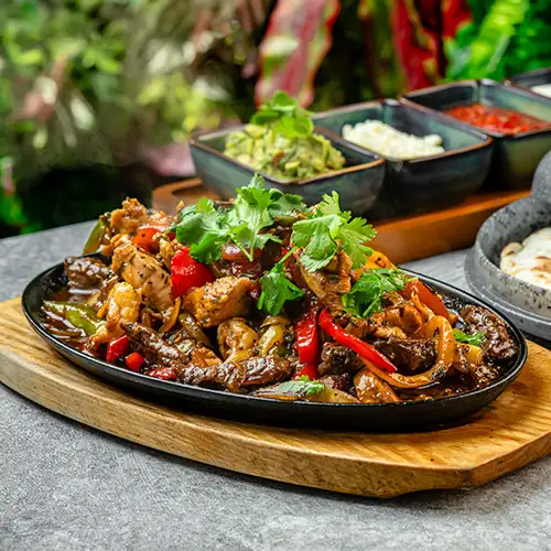 Casa’s Gourmet Fajitas
